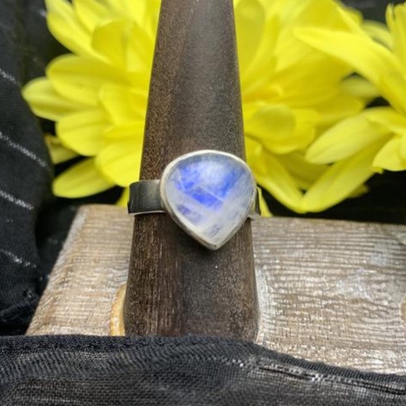 Vivid Blue Moonstone, 925 silver Ring - Picture 5 of 9